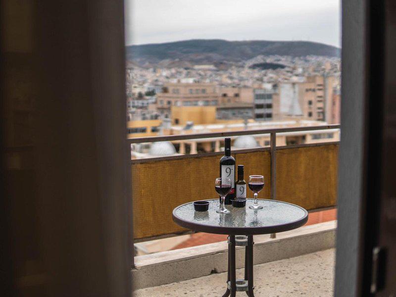 E4D9C1D26EFF29C218BE3E3EAB7179AB