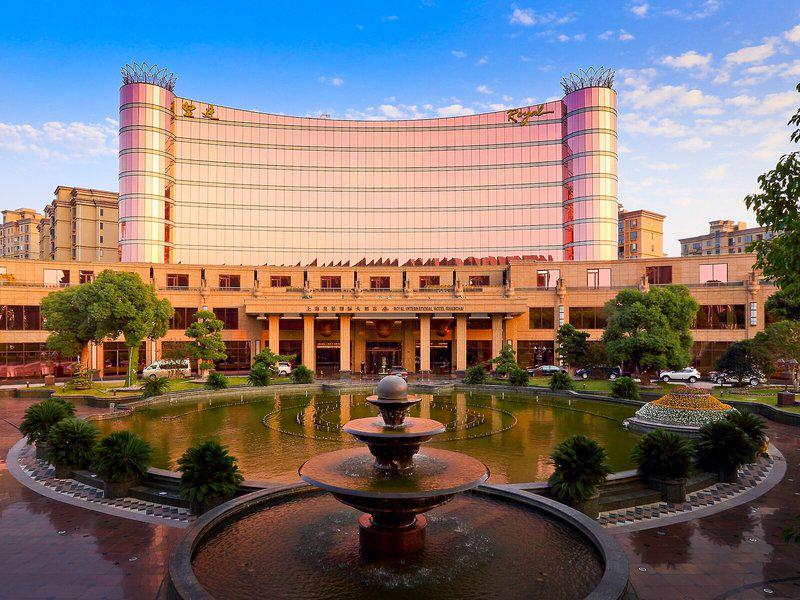 9BBF43454A6324B77BC57B9CC414C435