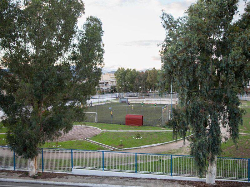 B214C1738F018F2E3DBDED6180855F76