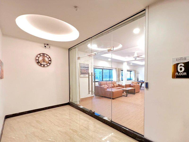 570A2E047654FF7EC7BD2F7BFEB4370B