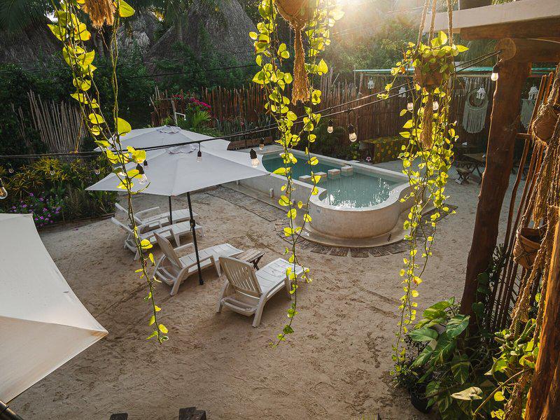 F5A8C5D90B843AFDB9B10466CBE0261E