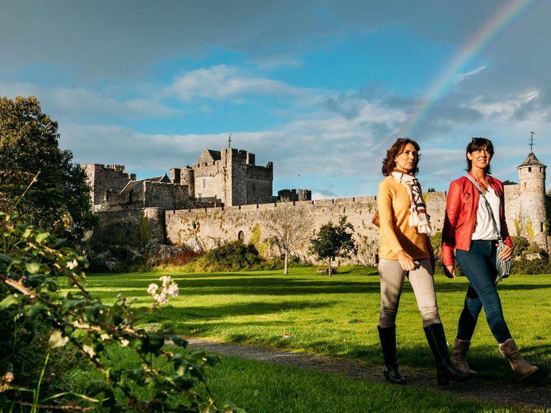 A1359E12002DDF32ABA851BA81E72267