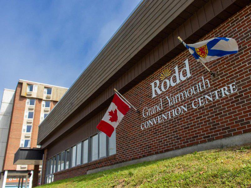 013125168E9D2ABA1E3DEE8A5A716E44