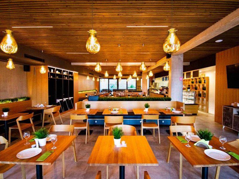 9079066470FED1969E65E2AF4BD35AF8