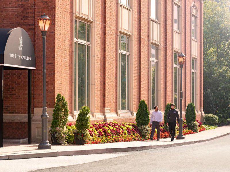 9E04269A97F9F61C1A65A4120F05E218