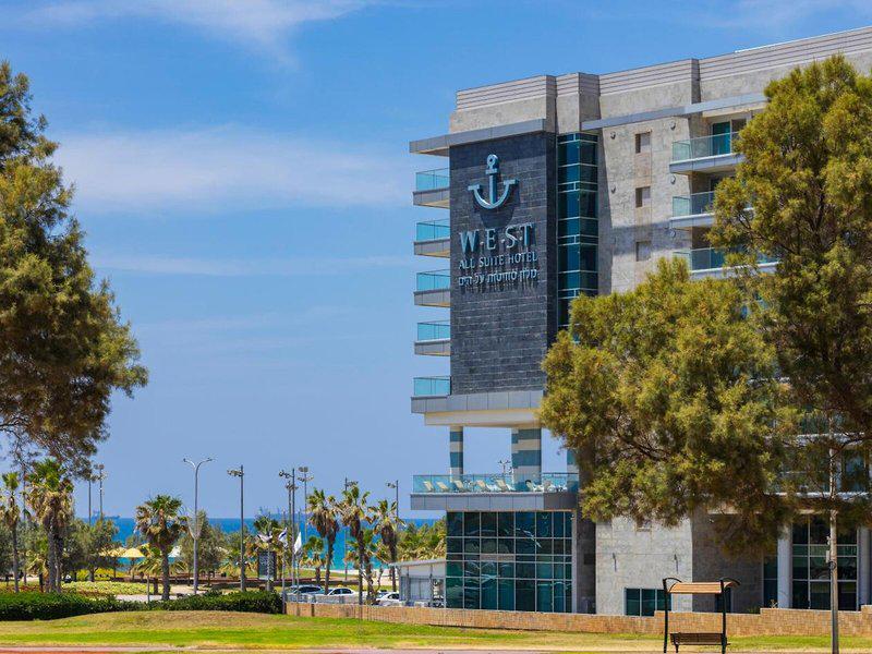 A566125B073FB2159BCA200A5C1BEA5D