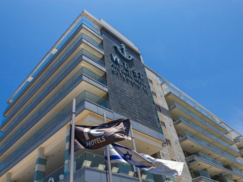 8A3FE64C3BB35D14E80B65B41DD212AB