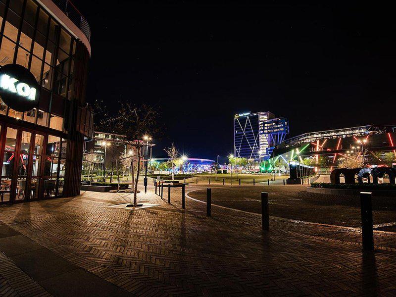 377304D4CE4C3596EAB70806C9519002