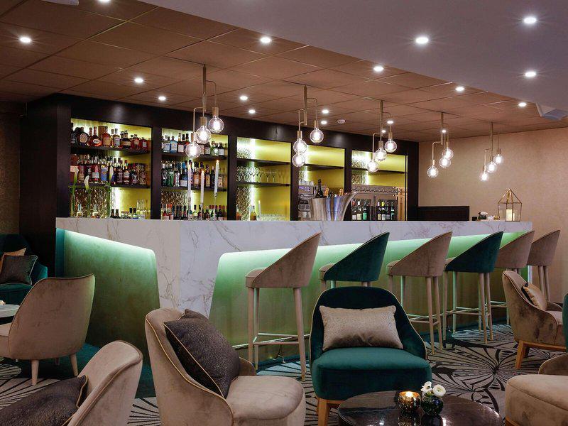 78D69A996CDBA9CB83839DA5E20F25F6