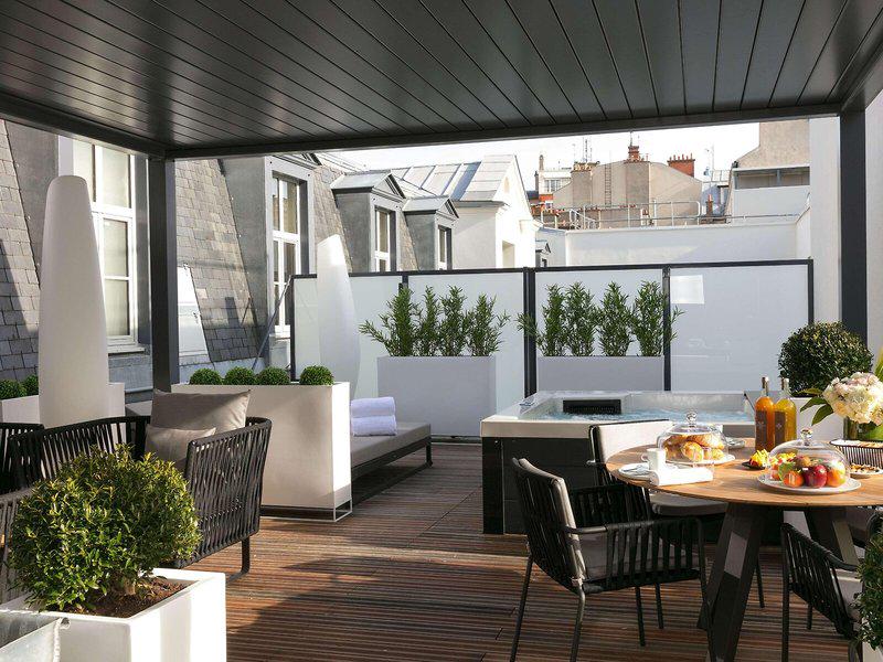 E39A1831AAC60618316CCC5567FA72B9