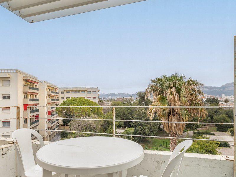 F2BAFBC4BFF4F5AC1197E94B00EF97C8