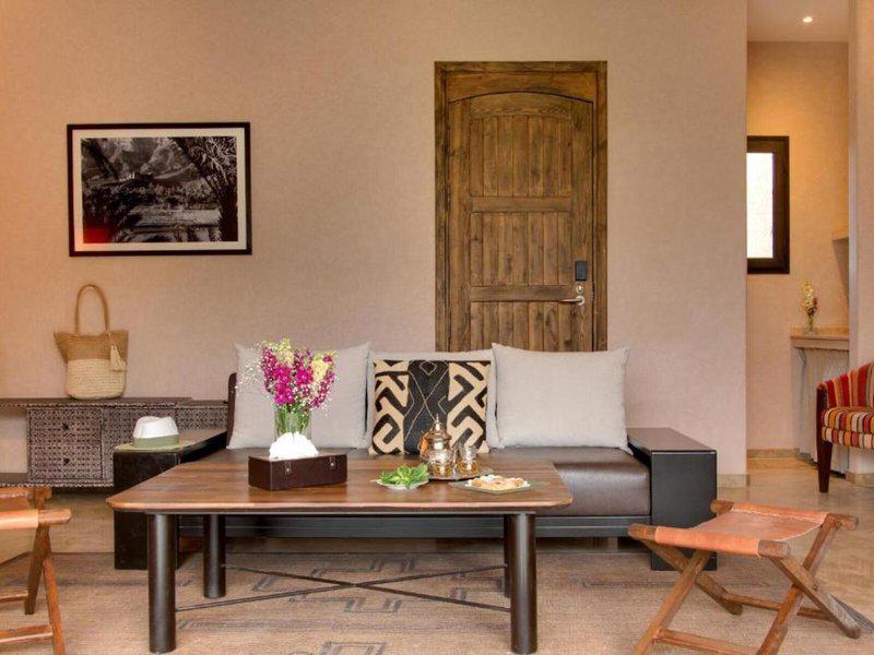 6840BFE8010F28826DAFE972EB755F04