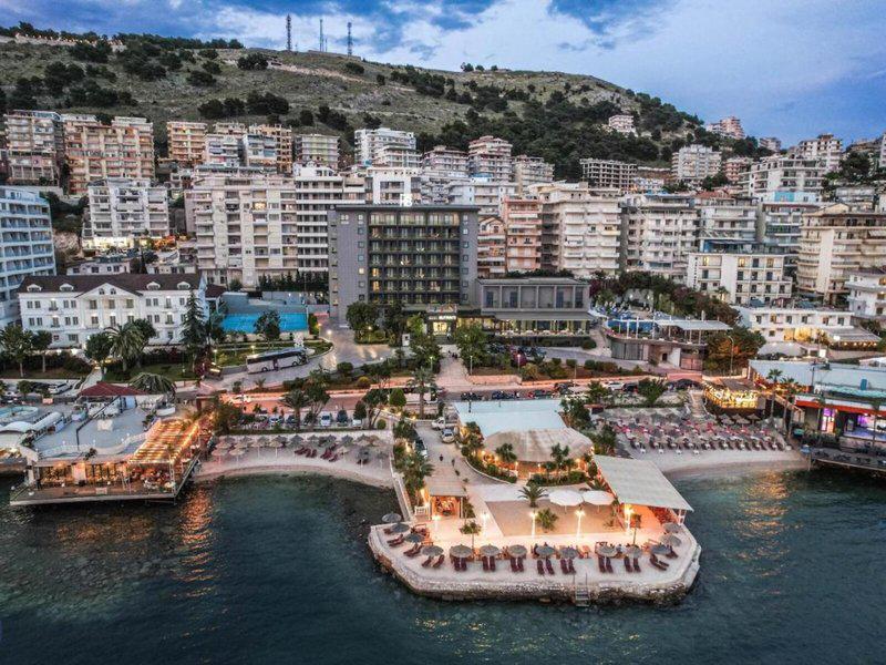 99BD17AD06E8D7EBBDDDC60CCDD0104C