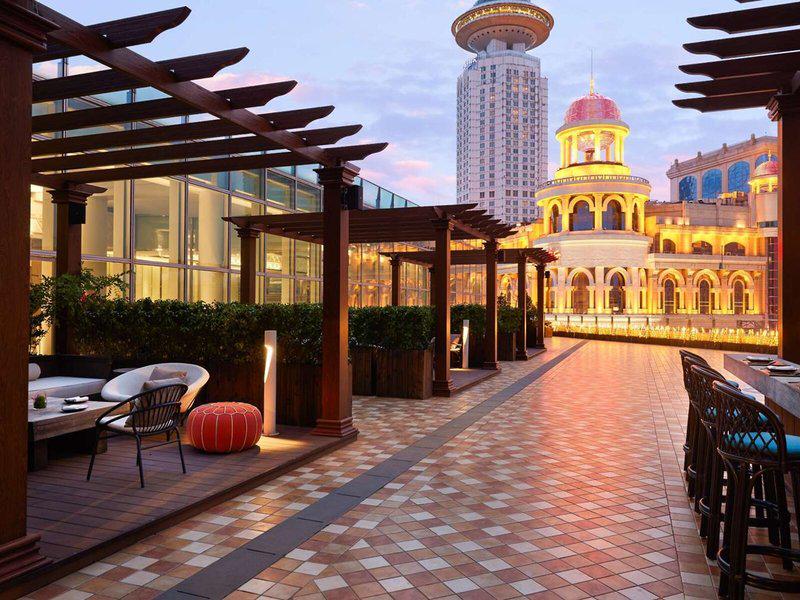 E8A54A35D7A5EFCE2877396937F95352