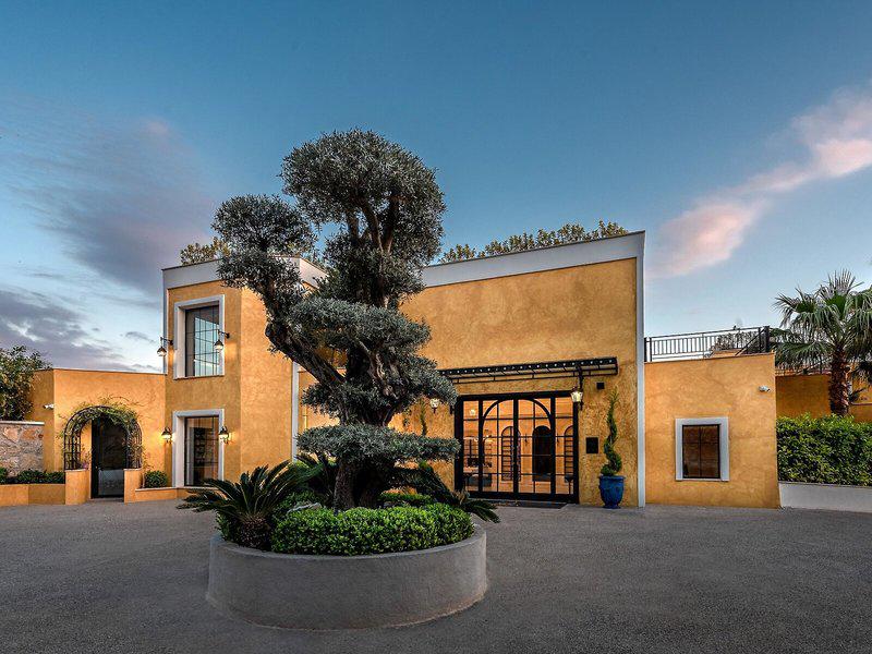 81B7B74C8560EA7A8D86A879F97D6386