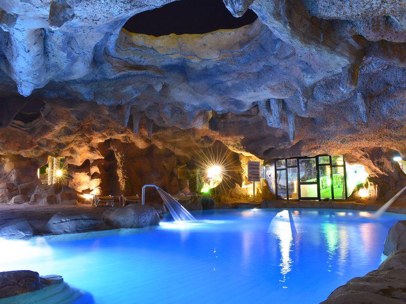 9800494137C5580DF0768207EBE6C1AB