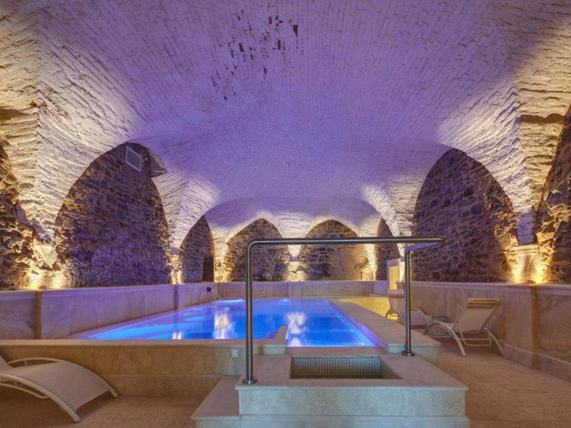 1EB19E27D158A187F55957A121EDC1E9