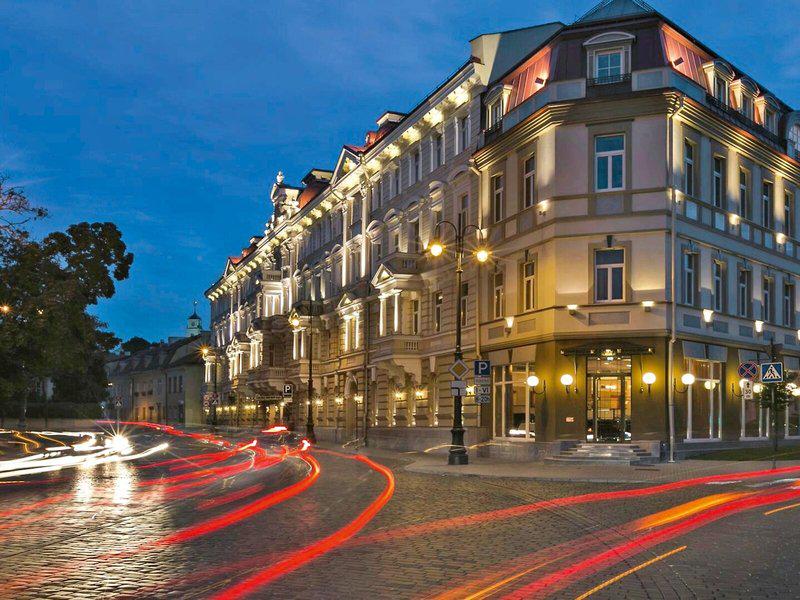 AED3A2E0AA82D3129CA169CBA8F54806