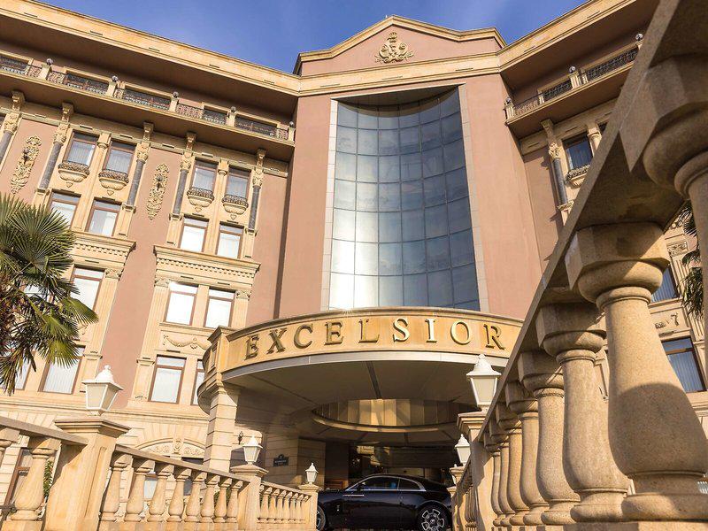 9826975E3B486AAB442BC32FE8EE235E