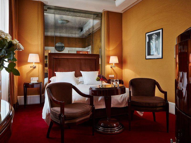 7E4D2875649499AF2C2AB5CEB69A5F83