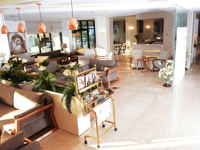 7A826A0CE9DE0F46C3AEBD16B8670586