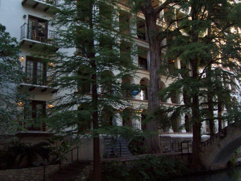 676825A1BF00F3402F2F7F9EA835CBA8