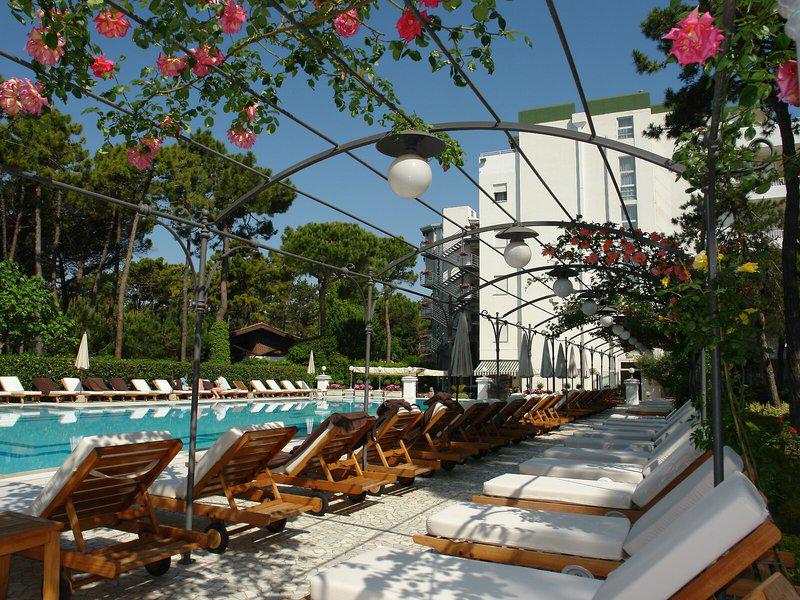 BA0DC92B5155D5A7B6BFE7B8CE639027