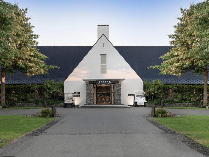 37F74189A5B483A0F85B895819FE70E5