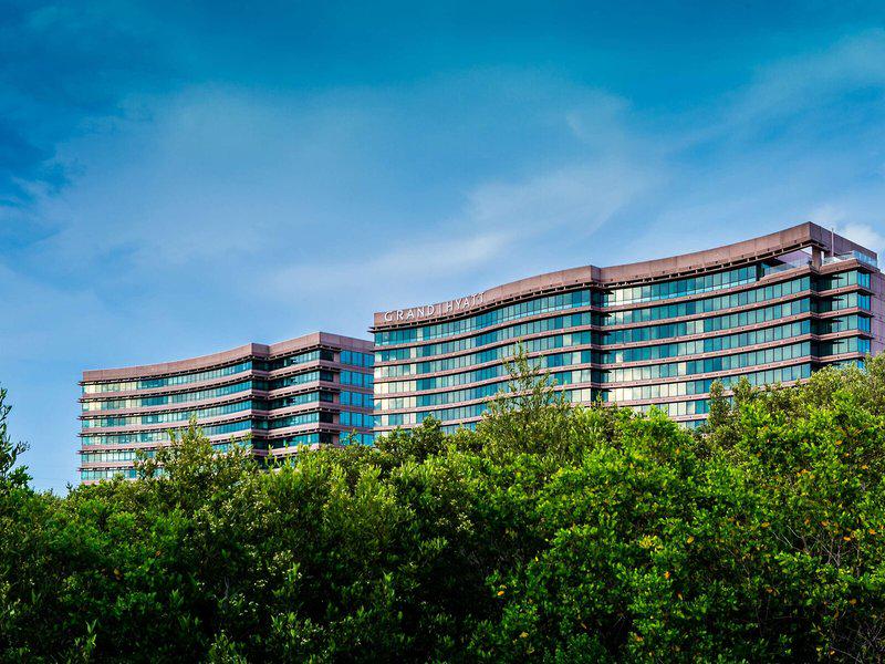 418C31E40BD3DDE38F6E20064B9951E9