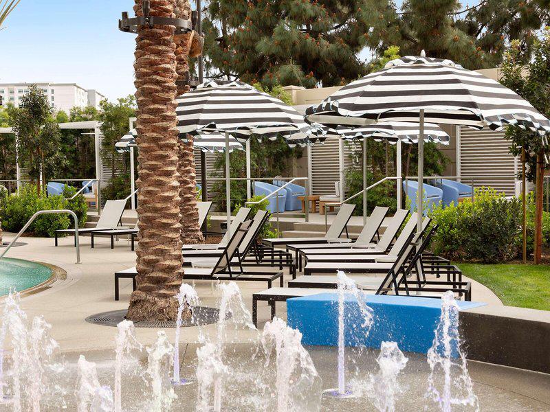 EC2F552D3FE1E51D57C37C6A1D733939