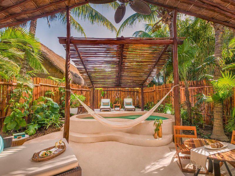 4AA711038A05B47A7AFB4C1E651A1DE8