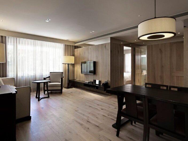 8458D6855837CA96F2224F8FC864C194