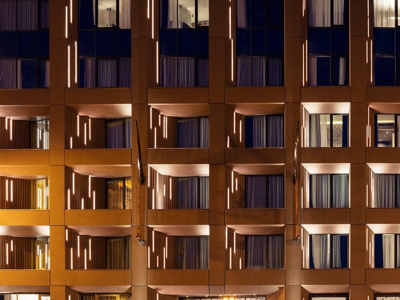 92110993546B77200416038BCDC99954