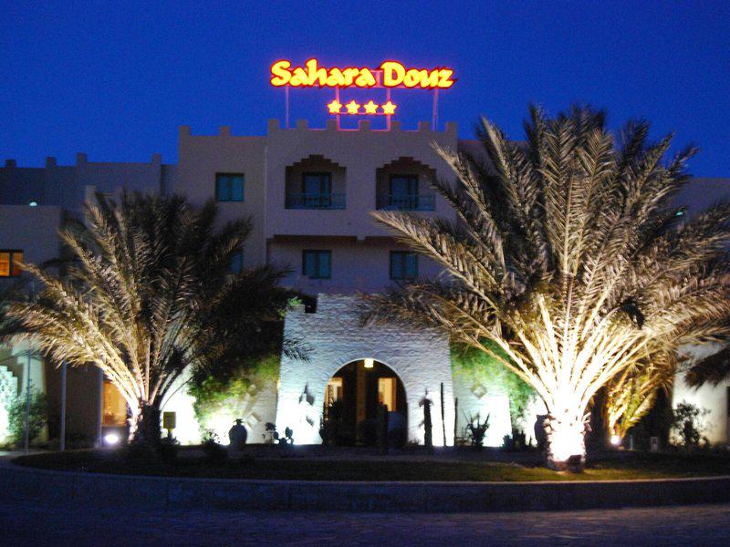 EFC14F521BD525C1927DBBB79E68EAD5