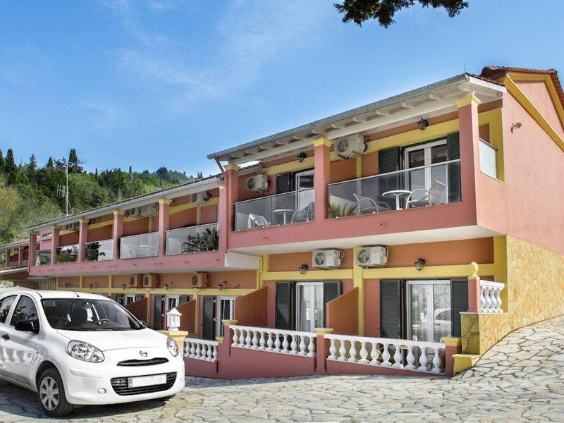 BBCE8F3394F8C5D61C34419E699401F6