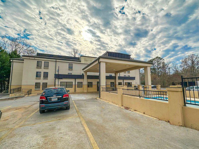 1CCE9AE55E8C53DB47A50CA1505E5C7B