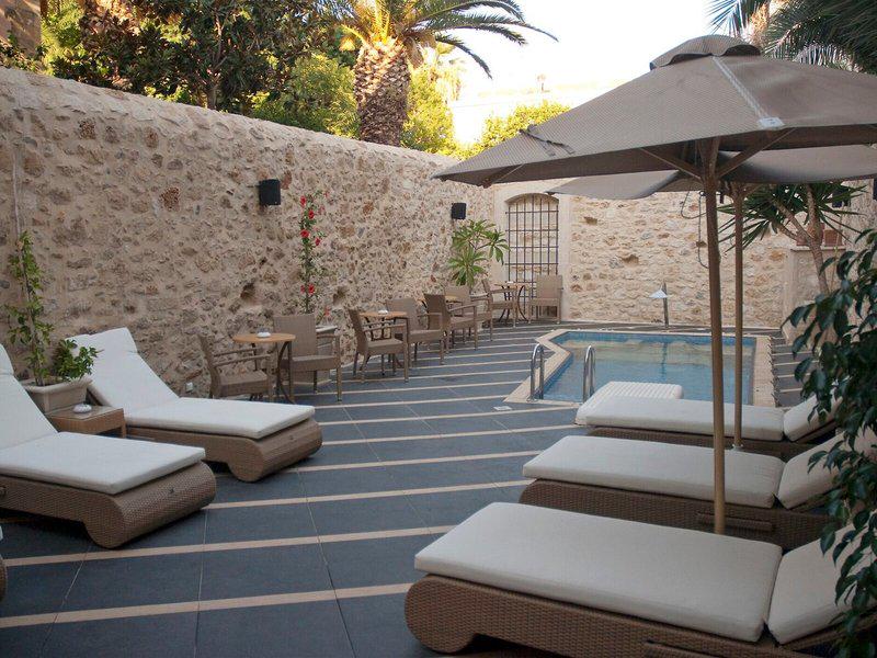 F7A151E02F7AB630D92917CDC8DDDC85