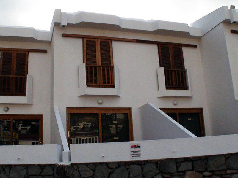 DC2CF5C0AD3A48526CC874C6B33CE2E8