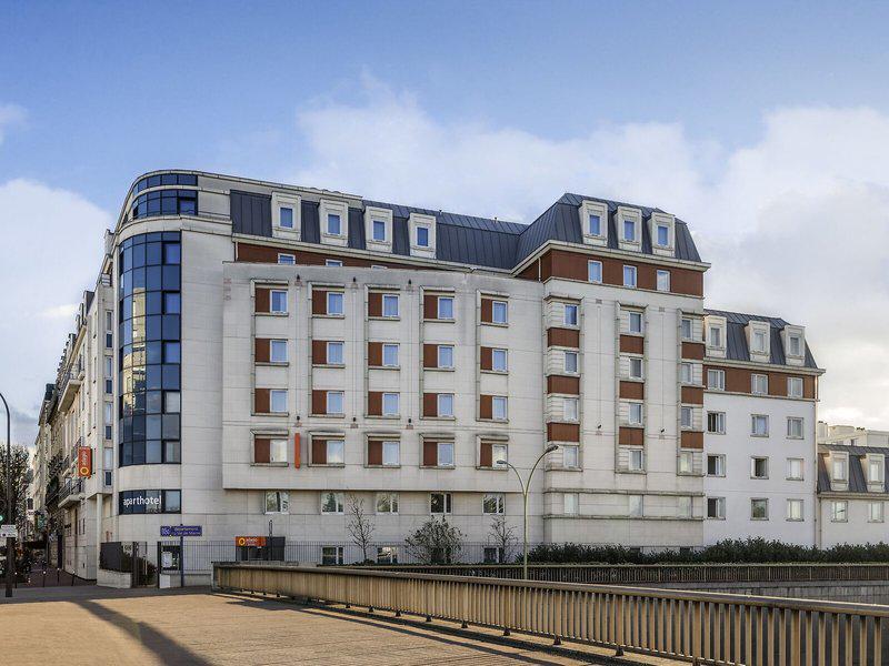 7A9E3167BB55831B8164210AE7BDED31