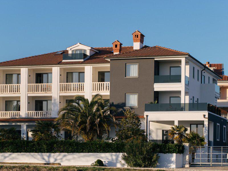 1F3A89FF1A4D9ED957245FC6DE08E20C