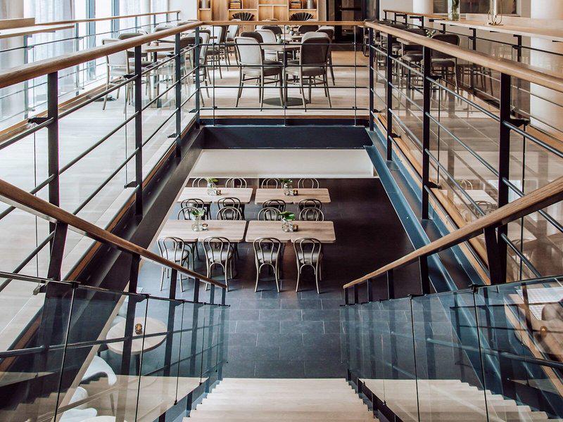 EE73329AEB6357C2FBDB8F2F09222EC3