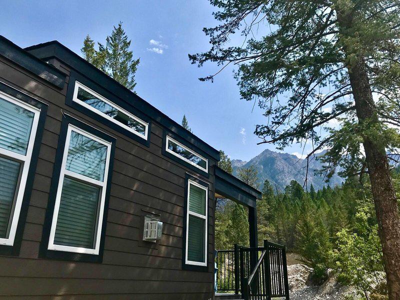 DB6A41B2CD011C2805EEDF766A161997