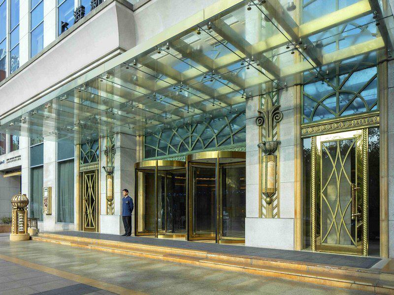 090ED8385DE9B75AC53A231F19113CFD