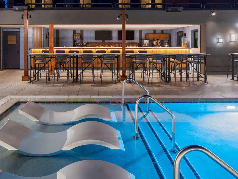 A439A0EFB871FB197A74B672A697F426