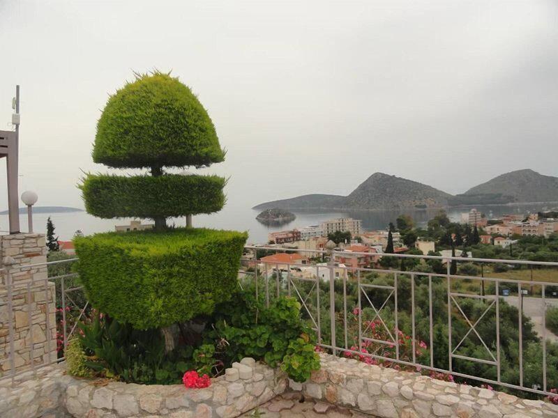 B3E3F7E6F9B99942A59F881AE4572819