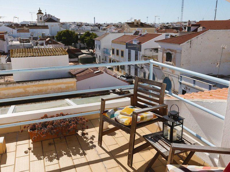 05FAF1336E45B24D4F8C0CCBCC166FFD