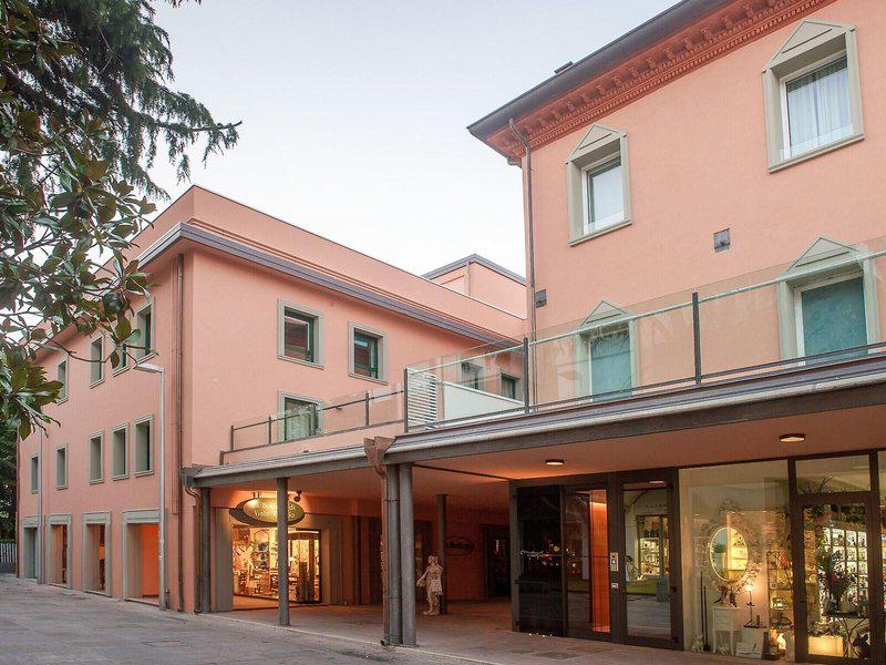 E9020E4881C694FAD80661DCF7485DF8