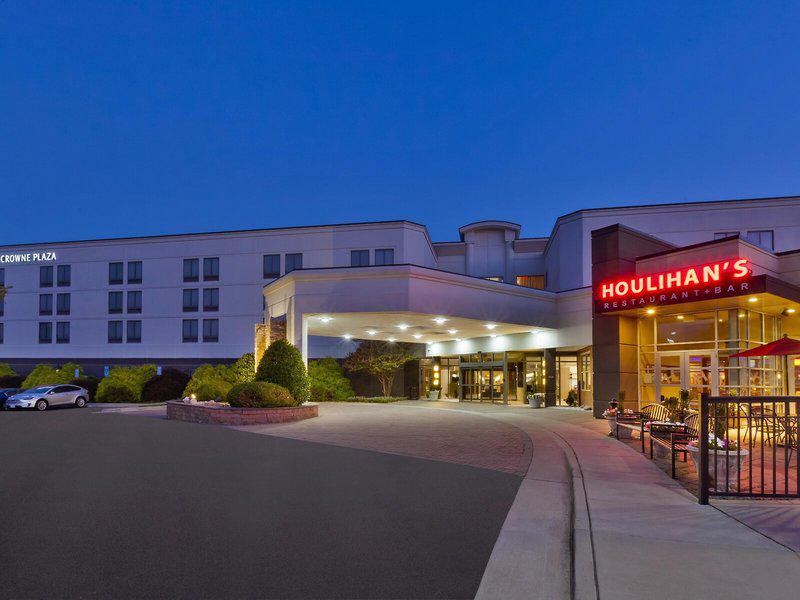 BAF2B41C74E3BB402DE9A5ED245B08A4