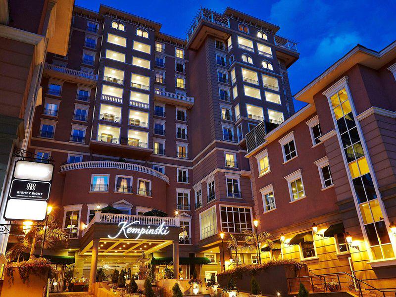 090D6EE9B6284BEF4C8E877510351180