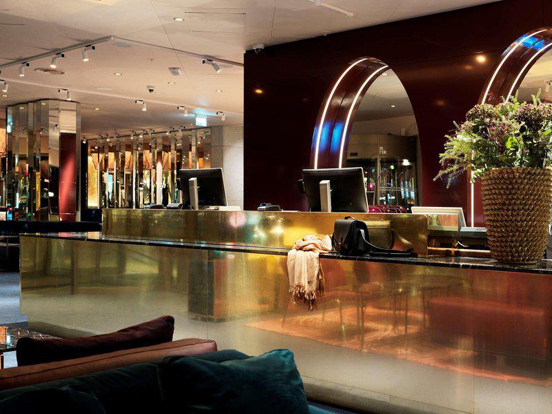 86A3A1886CEC9463C42EE1897D5EA4BC